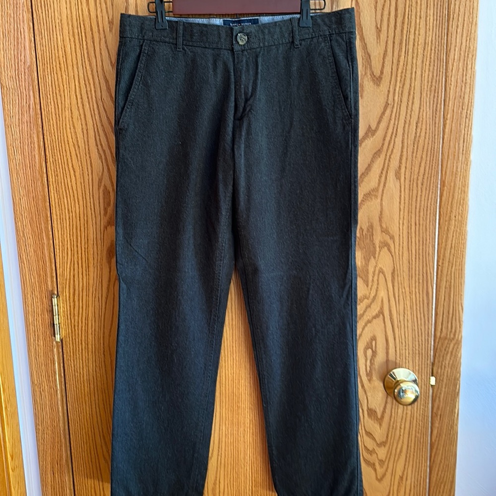 Tommy Hilfiger men’s charcoal chinos. Size 31x30.